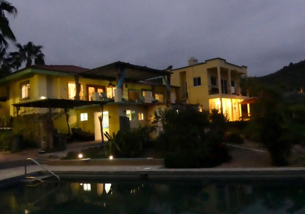 Casa Flores Casitas Todos Santos Bagian luar foto