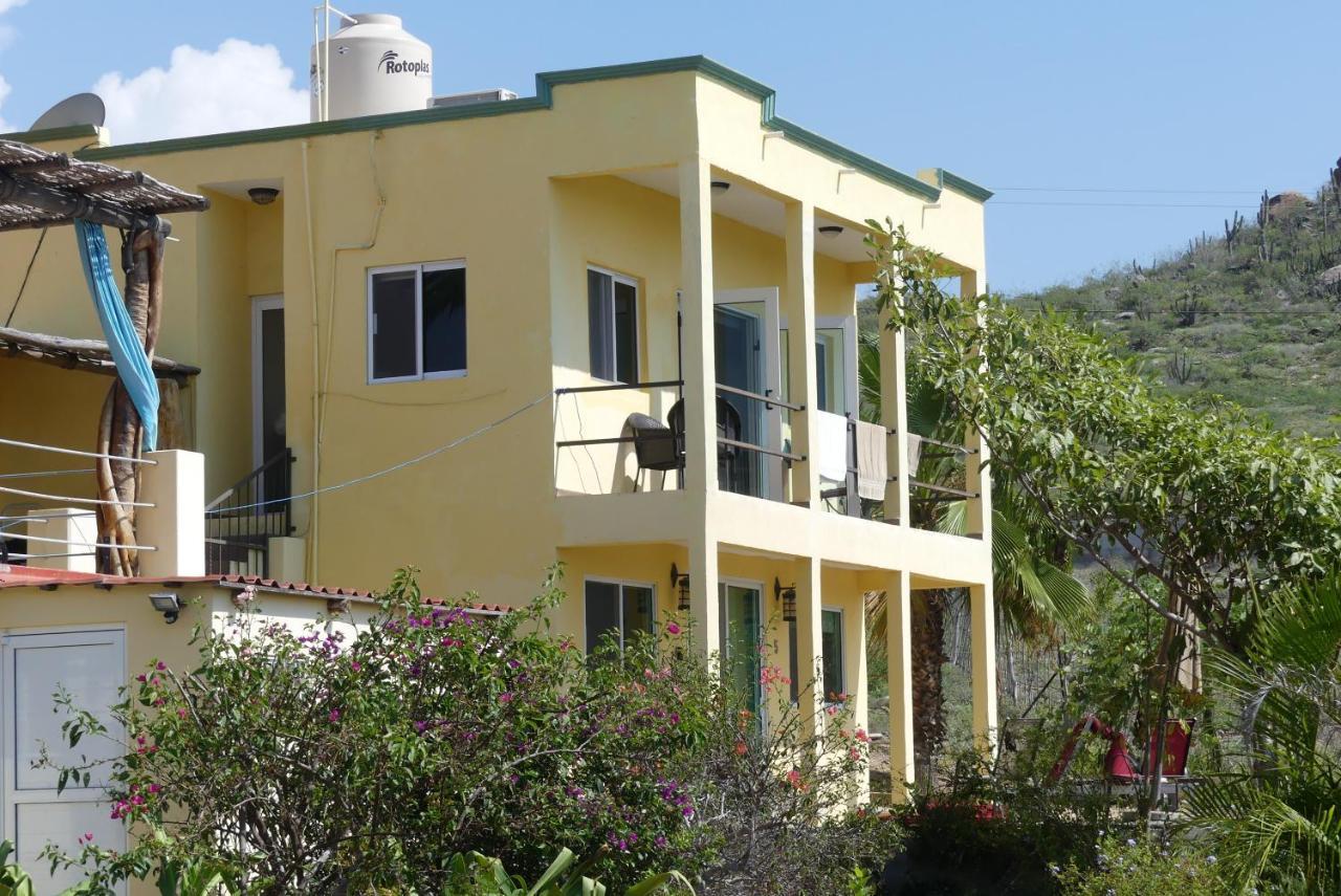 Casa Flores Casitas Todos Santos Bagian luar foto